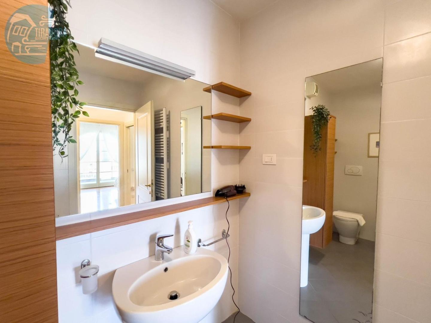 Apartament Cattedrale 5 Tirabora Short Rent Triest Zewnętrze zdjęcie